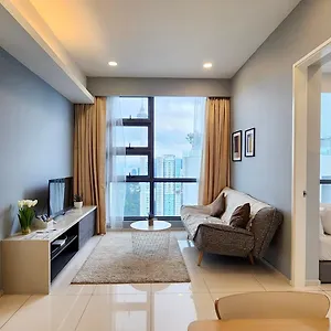 Skyline View In Bukit Bintang The Robertson 42f Appartement